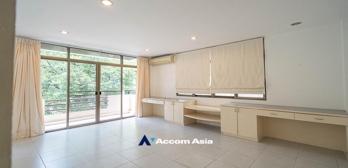 picture 🔼🔽 AccomA 📩 Spacious 4-storey house with parking and private corner yard (AA22965) - 14/20