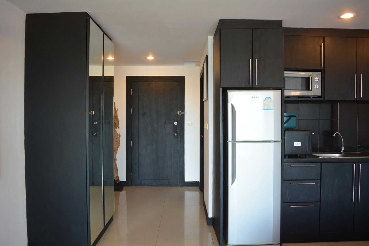 รูป 1 Bedroom Condo for Rent at Platinum Suites in Thepprasit Pattaya - รูปที่ 10/18