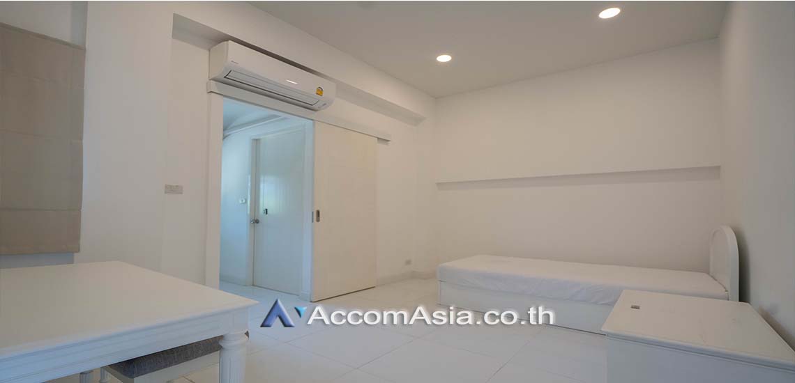 picture 🔼🔽 AccomA 📩 Private Swimming Pool,Garden 4 BR House in Phra Khanong Nuea (AA24957) - 13/19