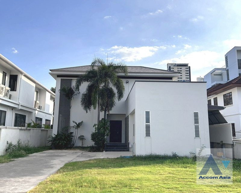 picture 🔼🔽 AccomA 📩 Home Office,Private Swimming Pool 3 BR House in Khlong Tan Nuea (2320963) - 2/15