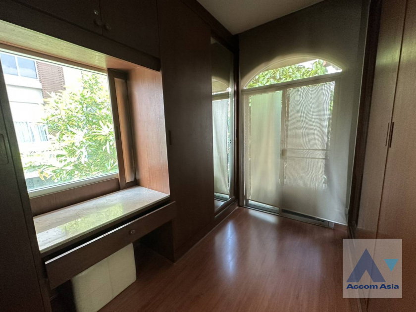 รูป 🔼🔽 AccomA 📩 Pet friendly,Home Office 3 BR House in Khlong Toei (95248) - รูปที่ 15/16
