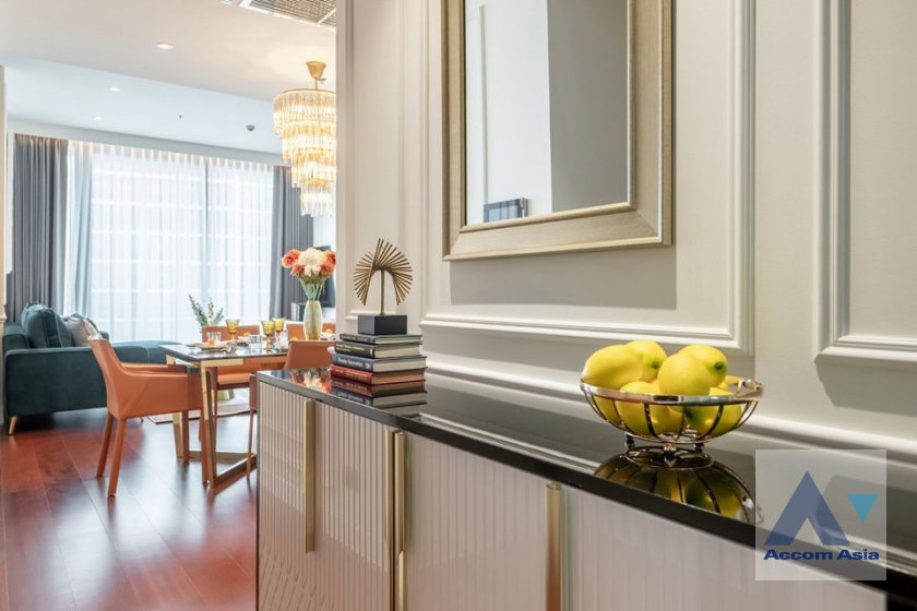 รูป 🔼🔽 AccomA 📩 Modern condominium with bold accents and skyline view in Sukhumvit (AA30190) - รูปที่ 18/20