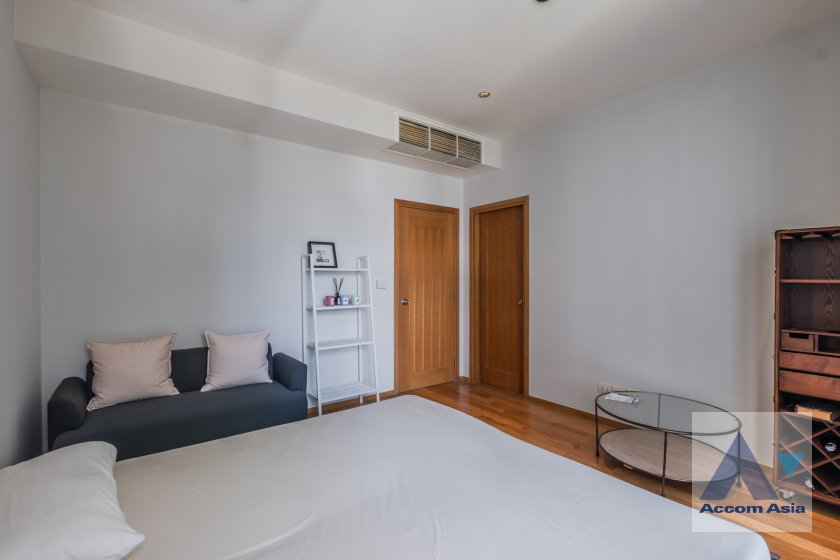 รูป 🔼🔽 AccomA 📩 Bright high-floor condo with bay windows and full skyline views at The Emporio Place (AA34704) - รูปที่ 17/20