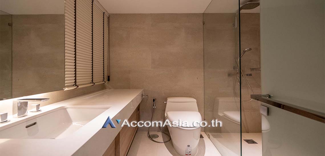 รูป 🔼🔽 AccomA 📩 Expansive condo with elegant interiors and city views in Sathorn (AA13523) - รูปที่ 10/10