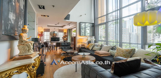 รูปภาพ 🔼🔽 AccomA 📩 Artistic duplex-style unit with greenery views in Ploenchit (AA30897)
