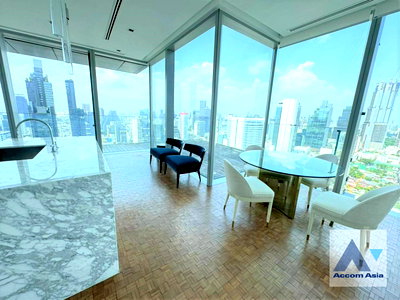 Condos for rent : 🔼🔽 AccomA 📩  2 BR Condominium @The Ritz Carlton Residences (AA45894)