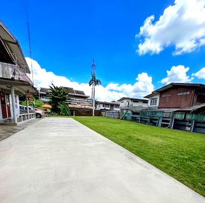 Land for sale Phaya Thai : Sell property near Sutisarn best price!