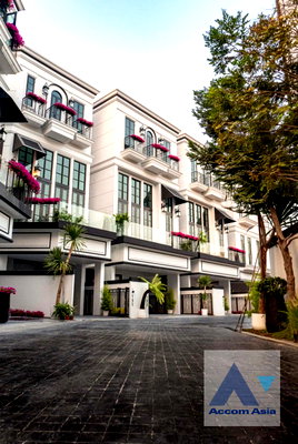 Houses for rent Soi Thonglor (Sukhumvit 55) : 🔼🔽 AccomA 📩 Private Swimming Pool,Home Office 4 BR House @House  in compound (AA39564)