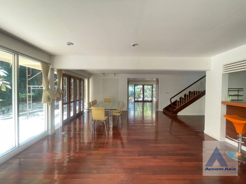 picture 🔼🔽 AccomA 📩 Home Office 3 BR House in Klong Tan (90248) - 1/20