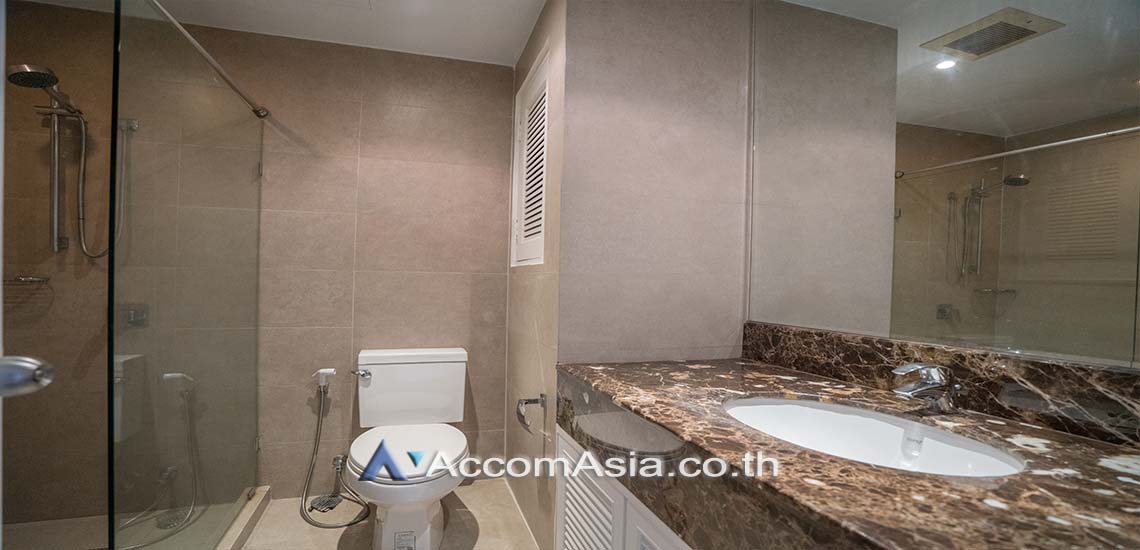 รูป 🔼🔽 AccomA 📩 Condominium with classic interiors and greenery balcony in Sukhumvit (1519223) - รูปที่ 9/13