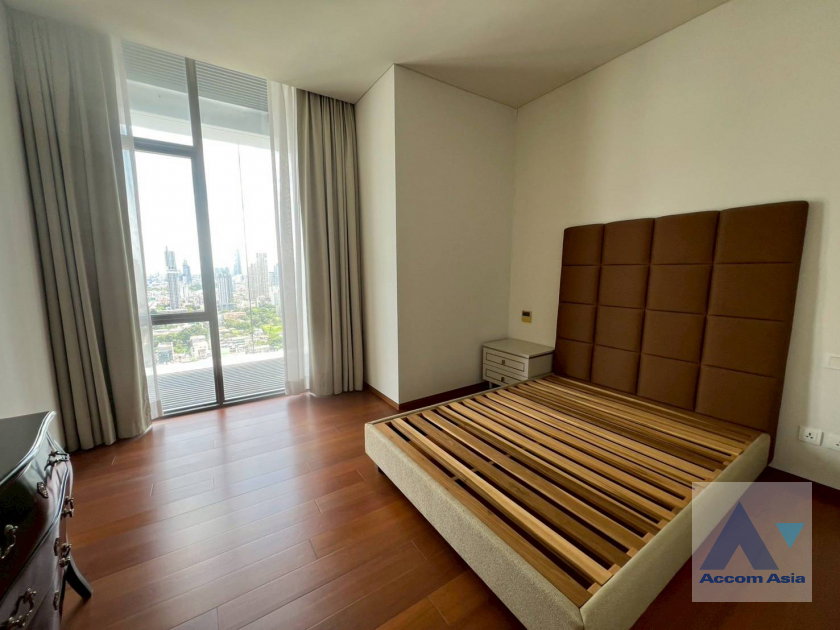 รูป 🔼🔽 AccomA 📩 Luxury condo in Sathorn with wide balcony and open city view (AA43928) - รูปที่ 8/13