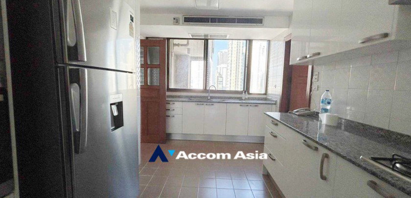 picture 🔼🔽 AccomA 📩 Classic wood-finished condo with large balcony in Sukhumvit (24440) - 5/15
