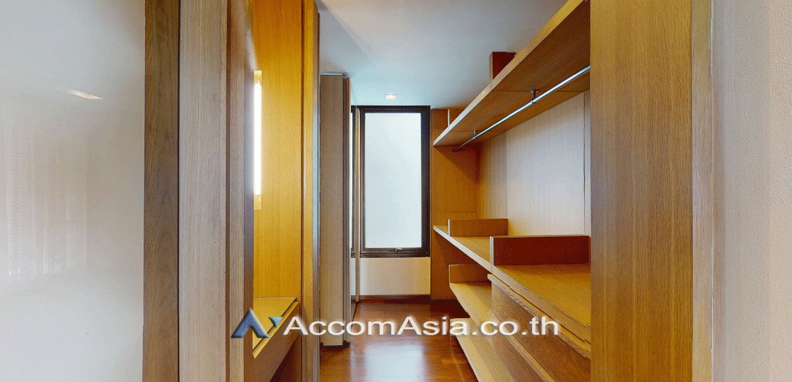 รูป 🔼🔽 AccomA 📩 Private Swimming Pool,Double High Ceiling 4 BR House in Khlong Tan Nuea (AA14160) - รูปที่ 17/20