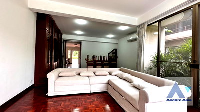 Townhouses for rent IBM Building : 🔼🔽 AccomA 📩  3 BR Townhouse @Townhouse Phaholyothin (1818218)