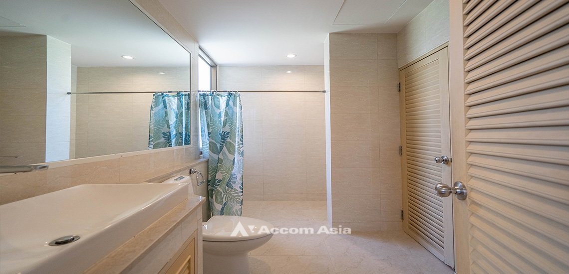 picture 🔼🔽 AccomA 📩 Pet friendly 4 BR House in Klong Tan (AA31765) - 18/19