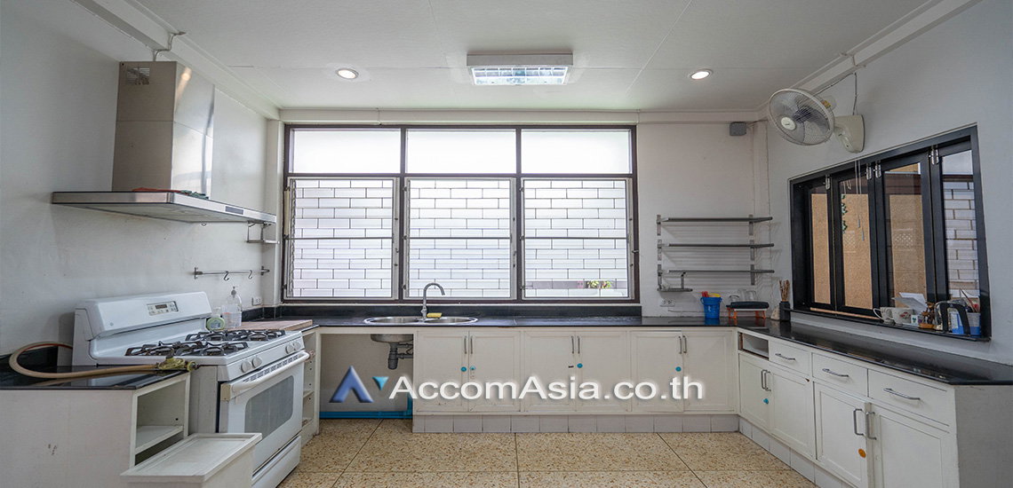 picture 🔼🔽 AccomA 📩 Classic detached home with garden and spacious interior in Sathorn (AA29914) - 18/20