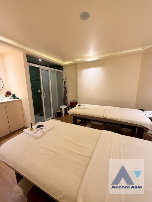 picture 🔼🔽 AccomA 📩  3 BR Townhouse in Khlong Tan Nuea (AA26641) - 20/20