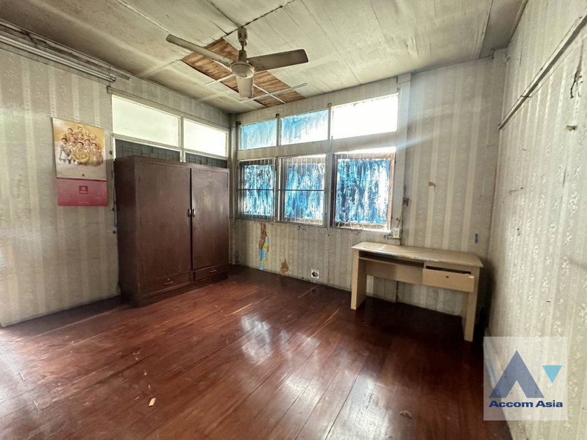 picture 🔼🔽 AccomA 📩  2 BR House in Khlong Tan Nuea (AA41560) - 3/5