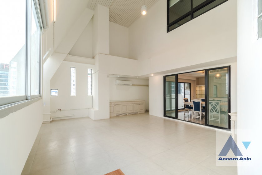 picture 🔼🔽 AccomA 📩 Pet friendly,Duplex Condo 3 BR Condominium @Regent On The Park 1 (AA30220) - 10/20