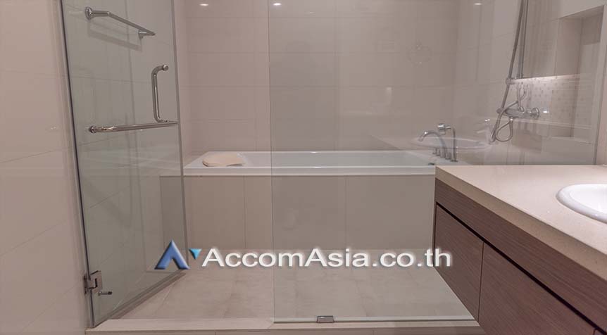 รูป 🔼🔽 AccomA 📩  3 BR Condominium @Bright Sukhumvit 24 (AA18185) - รูปที่ 9/10