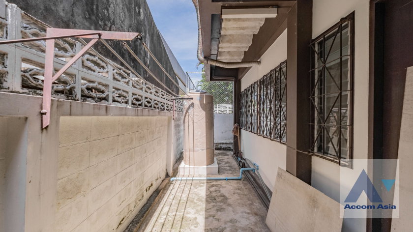 picture 🔼🔽 AccomA 📩 Pet friendly,Home Office 3 BR House in Phra Khanong Nuea (2314026) - 19/20
