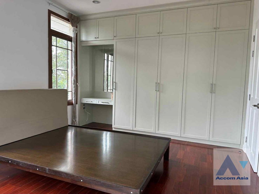 picture 🔼🔽 AccomA 📩 5 BR House @Peaceful compound (AA44897) - 8/16