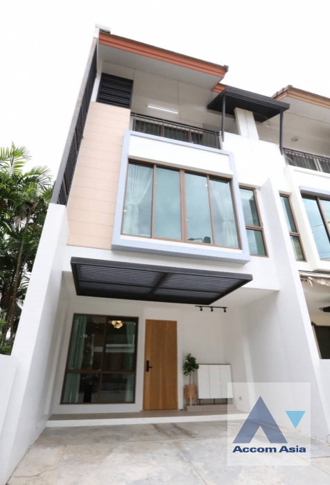 รูป 🔼🔽 AccomA 📩  3 BR Townhouse @The Private Sukhumvit-Bangchak (AA45347) - รูปที่ 1/17