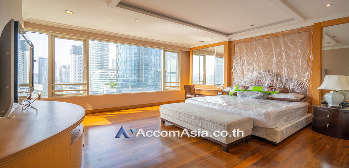 รูป 🔼🔽 AccomA 📩 Elegant wood-accented condo with indoor balcony and city view (1516481) - รูปที่ 9/15