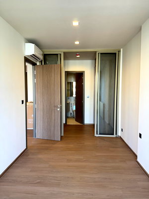 ขายคอนโด : คอนโดเลี้ยงสัตว์ได้ พร้อมเข้าอยู่ เดินไปห้างเซ็นทรัลเฟสฯ ได้เลย 