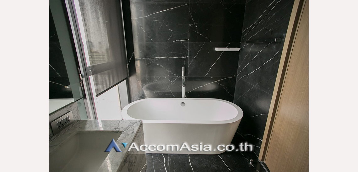 รูป 🔼🔽 AccomA 📩 Elegant Corner condominium with Marble Finishes in Sukhumvit (AA30485) - รูปที่ 17/19