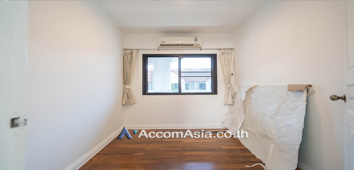 รูป 🔼🔽 AccomA 📩  4 BR Townhouse @Lotus Point Ekkamai (AA30412) - รูปที่ 11/17