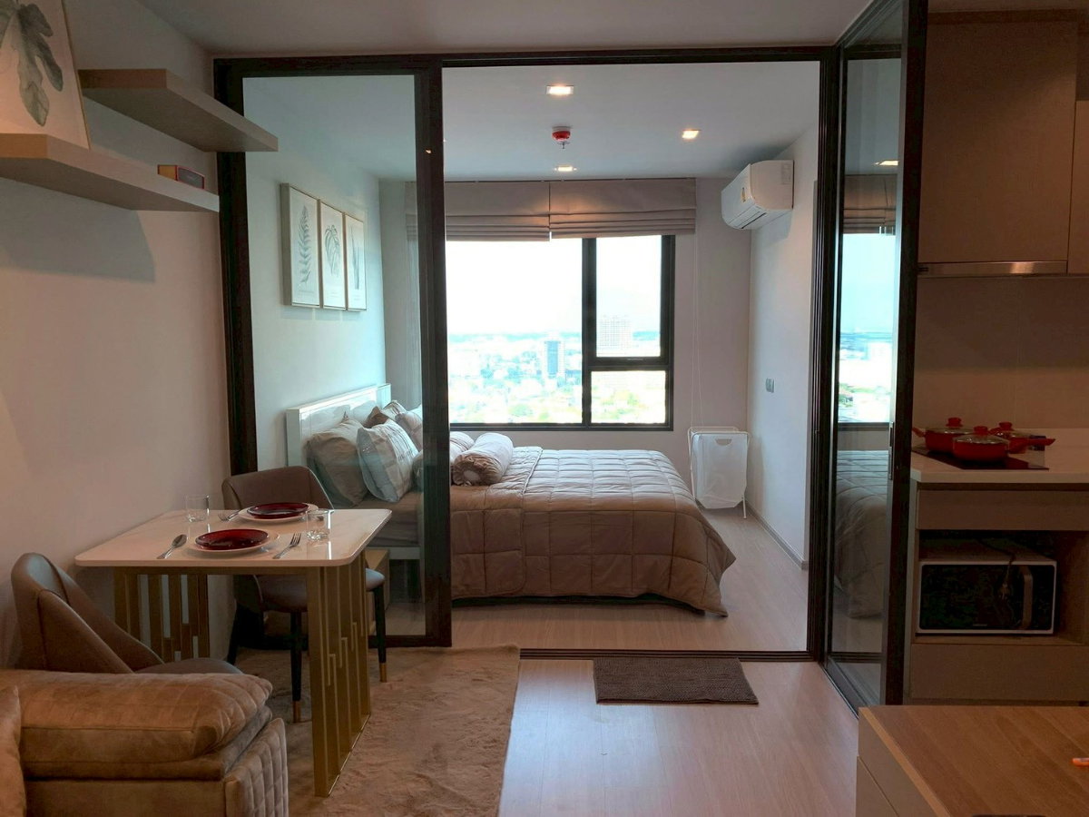 รูป ให้เช่าคอนโด Condo For Rent🔥 21,000 Baht 📢 Life Ladprao ✔️คอนโดขนาด36.5 sqm. 1 ห้องน้อง 1 ห้องนั่งเล่น ตึกB ชั้น 31 ทิศตะวันออก✔️ เครื่องใช้ไฟฟ้าครบ - รูปที่ 2/10