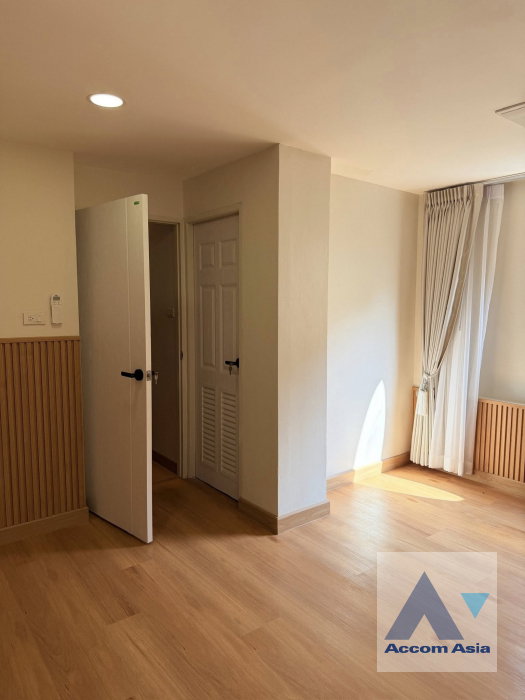 รูป 🔼🔽 AccomA 📩 Home Office 4 BR Townhouse in Yan Nawa (AA45870) - รูปที่ 13/20