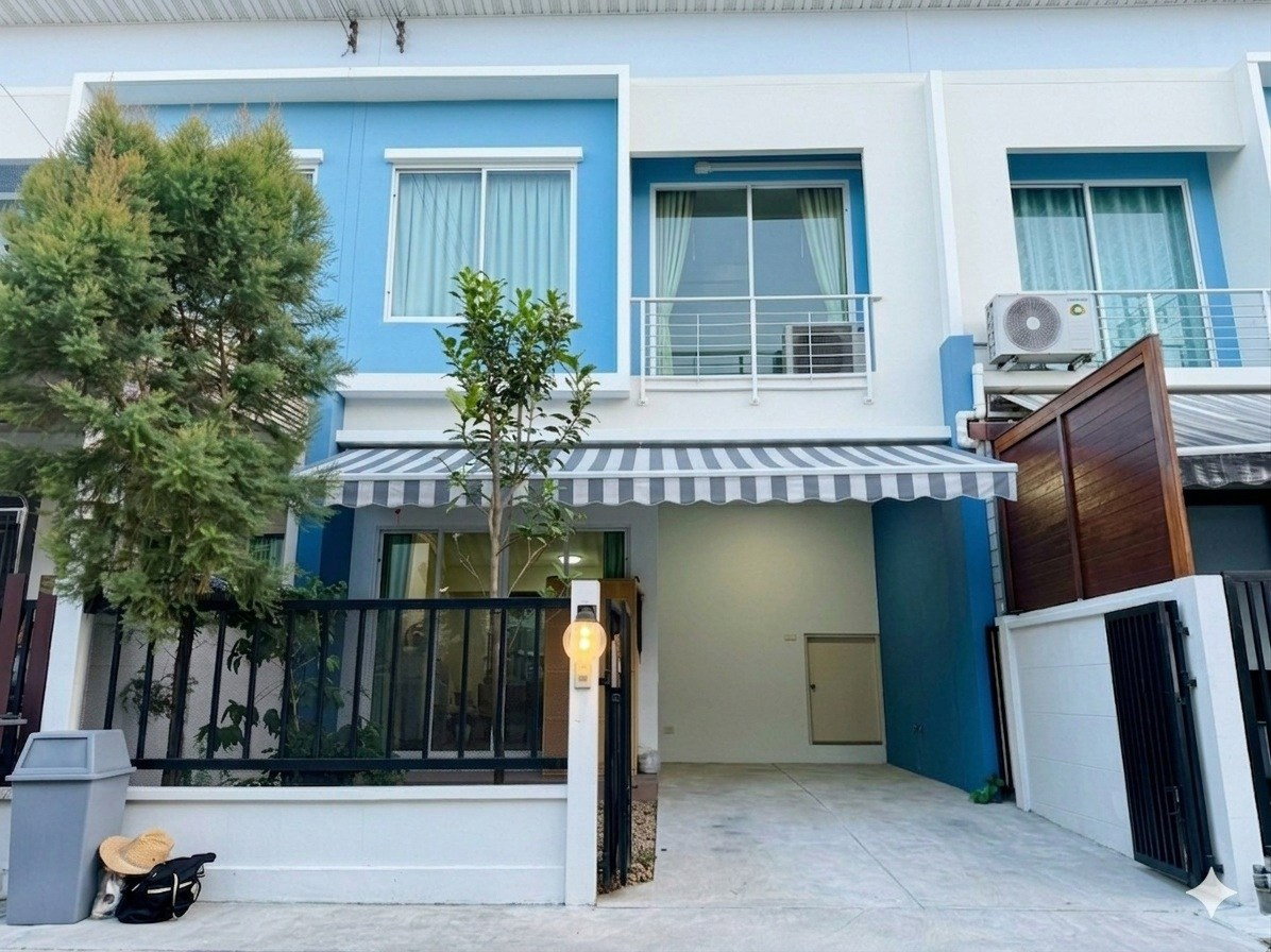 รูป เจ้าของขายเอง 2.78 ล. ต่อรองได้ บ้านทาวโฮมสวย พร้อมอยู่ พลีโน่ ทำเลใกล้เมือง ปิ่นเกล้า ราชพฤกษ์ ใกล้ กฟผ. กระทรวงสาธารณสุข ใกล้รถไฟฟ้าสายสีแดง - รูปที่ 1/24