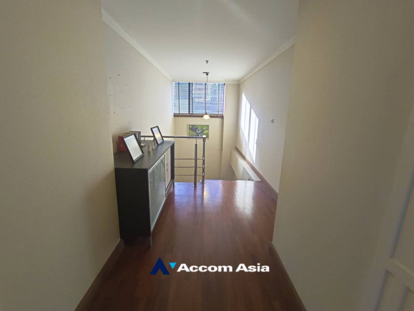 รูป 🔼🔽 AccomA 📩 Duplex Condo 2 BR Condominium @New House (AA31074) - รูปที่ 17/17