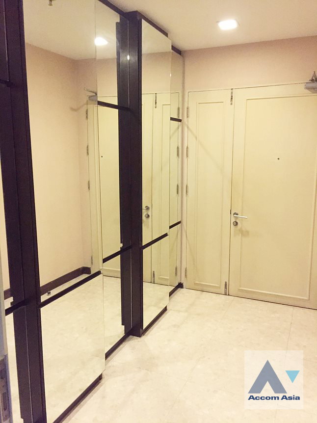 picture 🔼🔽 AccomA 📩 Spacious unit with cozy living and warm wooden tone (1515877) - 15/17