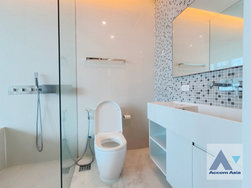 รูป 🔼🔽 AccomA 📩 Penthouse,Huge Terrace,Duplex Condo,Double High Ceiling 2 BR Condominium @The Room Sukhumvit 21 (13001569) - รูปที่ 19/20