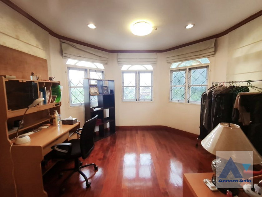 รูป 🔼🔽 AccomA 📩  5 BR House in Lat Phrao (AA39826) - รูปที่ 9/20
