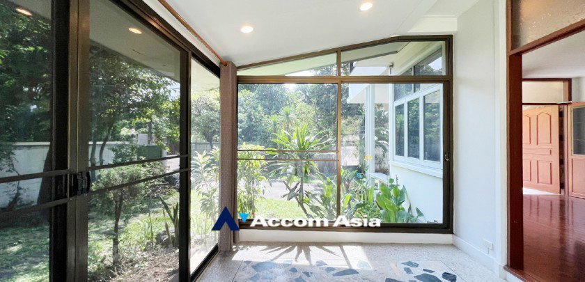 picture 🔼🔽 AccomA 📩 3 BR House @Peaceful Compound (97421) - 3/20