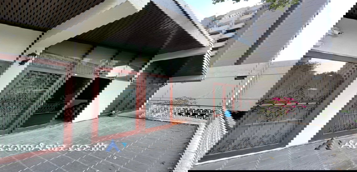 picture 🔼🔽 AccomA 📩 Home Office,Garden 3 BR House in Khlong Toei Nuea (AA12557) - 17/17