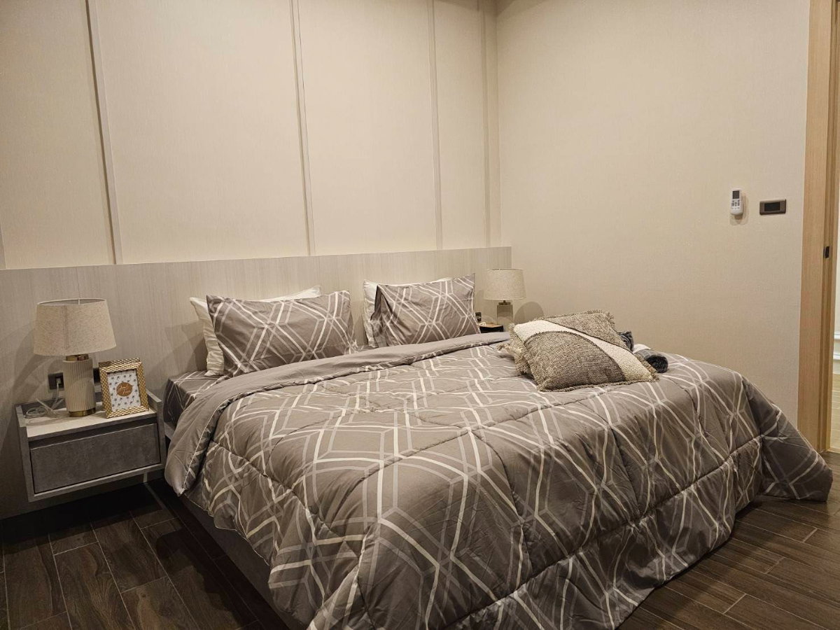 รูป บ้านเดี่ยวพูลวิลล่าชั้นเดียว  บนทำเลเมืองพัทยา ใกล้ทางด่วนมอเตอร์เวย์  ใกล้โรงเรียนนานาชาติ - รูปที่ 10/22