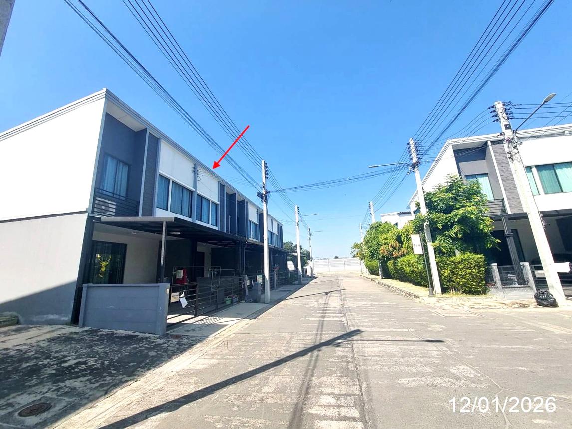picture TOWN HOUSE 17.5 Sq.w. Muang Pathum Thani Pathumthani for 2.1M - 11/16