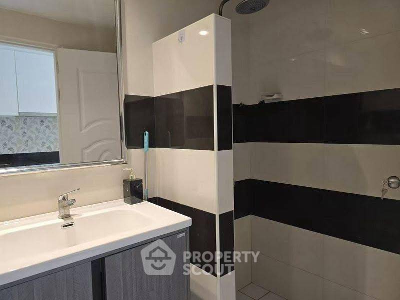 รูป คอนโด สตูดิโอ ที่ อาร์ท ออน เดอะ ฮิลล์ ใกล้ ถนนพระตำหนัก พัทยา (ID 2771924) - รูปที่ 5/8