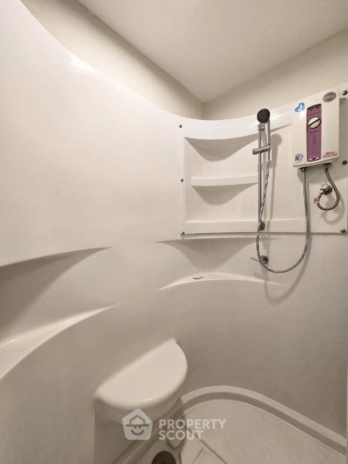 รูป คอนโด 2-ห้องนอน ที่ คิว เฮ้าส์ สาทร ใกล้ BTS กรุงธนบุรี (ID 2444706) - รูปที่ 16/23