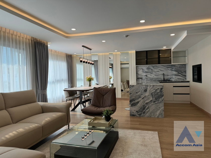 picture 🔼🔽 AccomA 📩  3 BR Condominium @Navin Court (AA39924) - 4/20