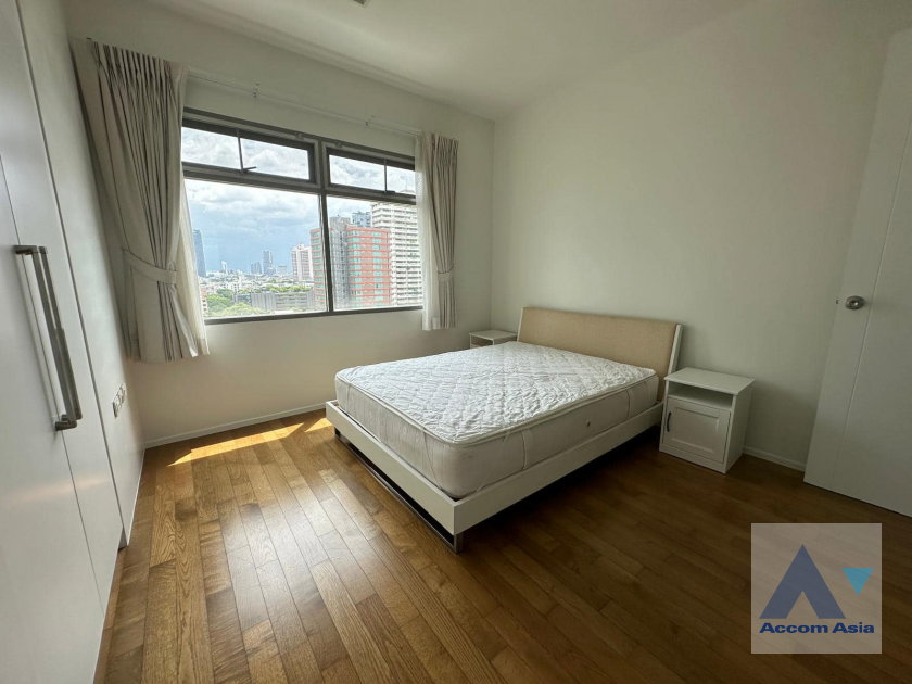 picture 🔼🔽 AccomA 📩 Pet friendly 3 BR Condominium @The Madison (1511766) - 5/7