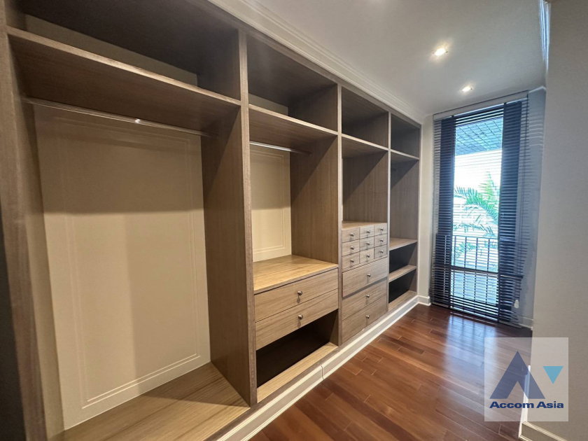 รูป 🔼🔽 AccomA 📩 Triplex,Private Swimming Pool 3 BR Condominium @Baan Lux Sathorn (AA44892) - รูปที่ 20/20