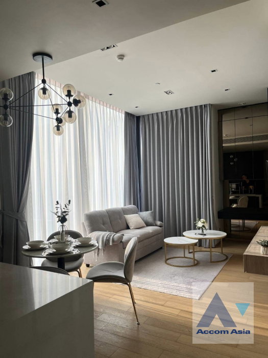 picture 🔼🔽 AccomA 📩  2 BR Condominium @28 Chidlom (AA41476) - 1/8