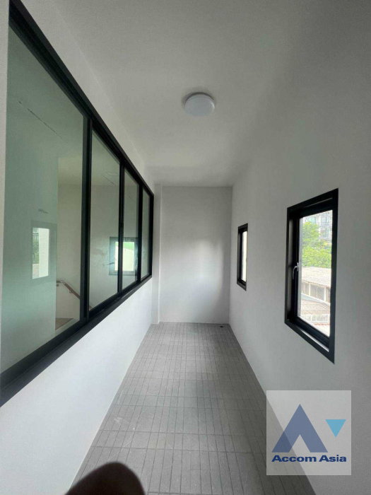 รูป 🔼🔽 AccomA 📩 Home Office 3 BR House in Phra Khanong Nuea (AA35409) - รูปที่ 9/16