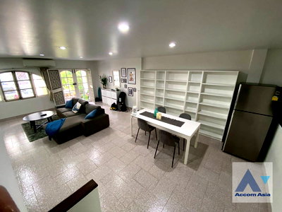 Houses for rent Bangna Commercial College : 🔼🔽 AccomA 📩  3 BR House @Sukhumvit Garden City (1520145)